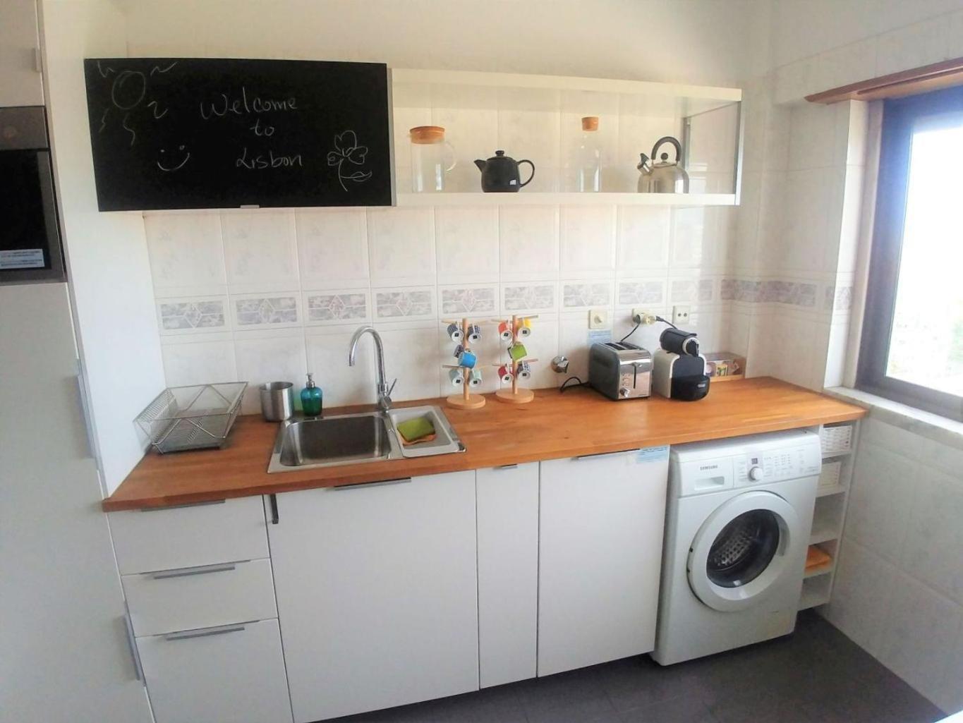 Appartement Be Local - With 3 Bedroom Near Oriente Station In *